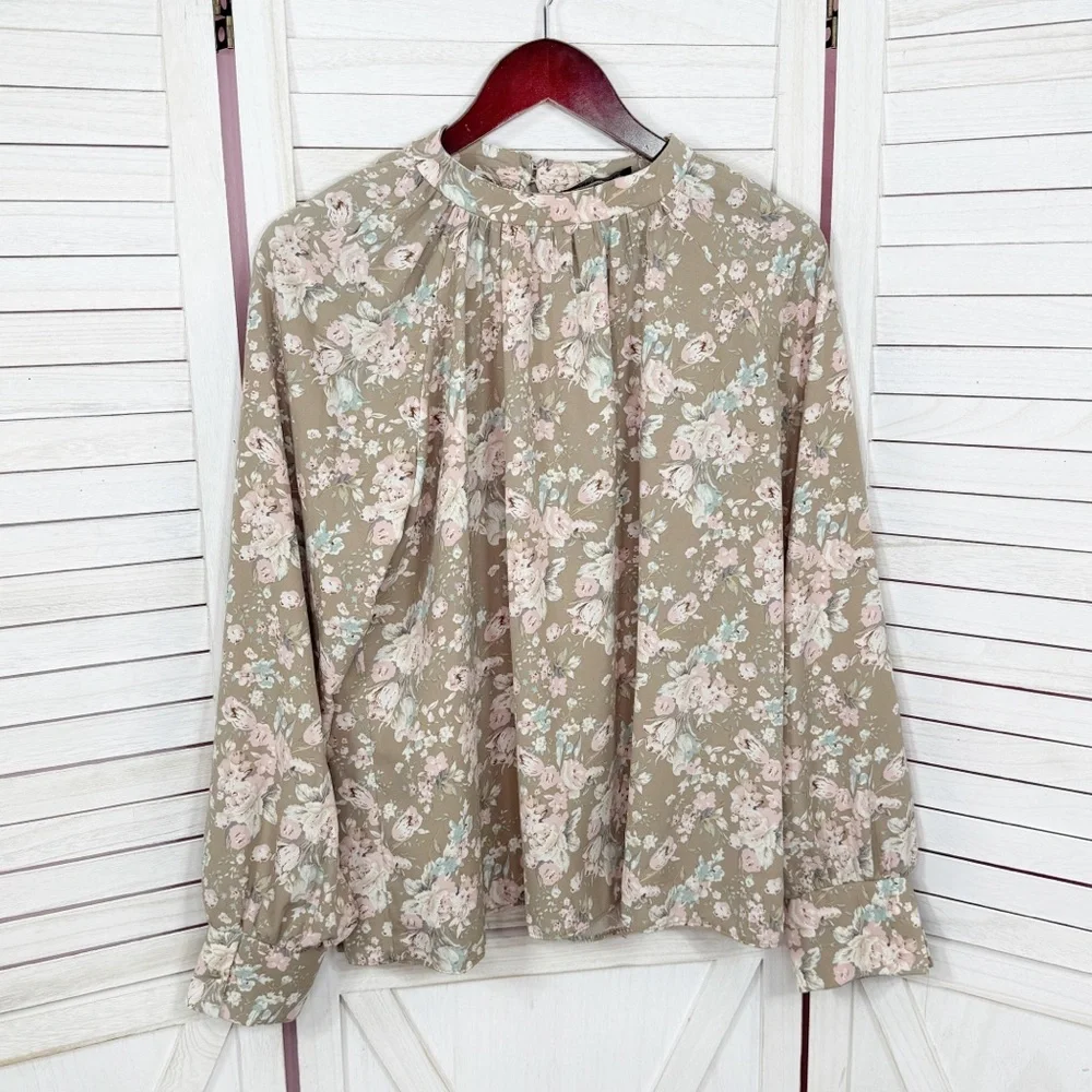 Cottagecore Floral‎ Gathered Mock Neck Pullover Blouse Tan Pink XL Long Sleeve